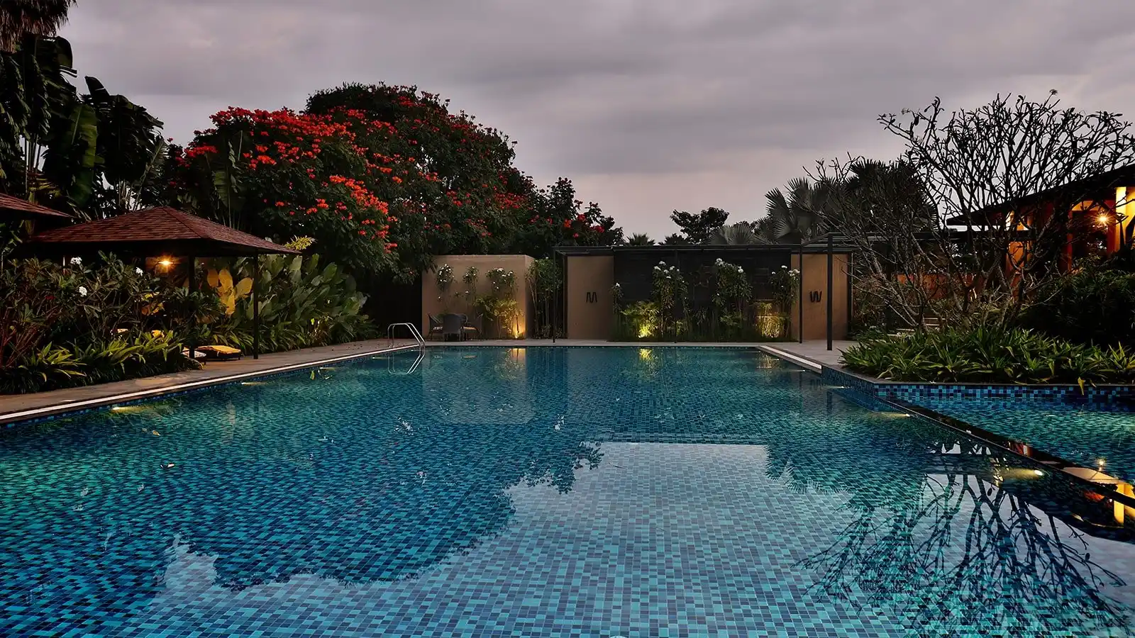 Frangipani-estates-villa-plots-in-sarjapur-road-bangalore-color-pool